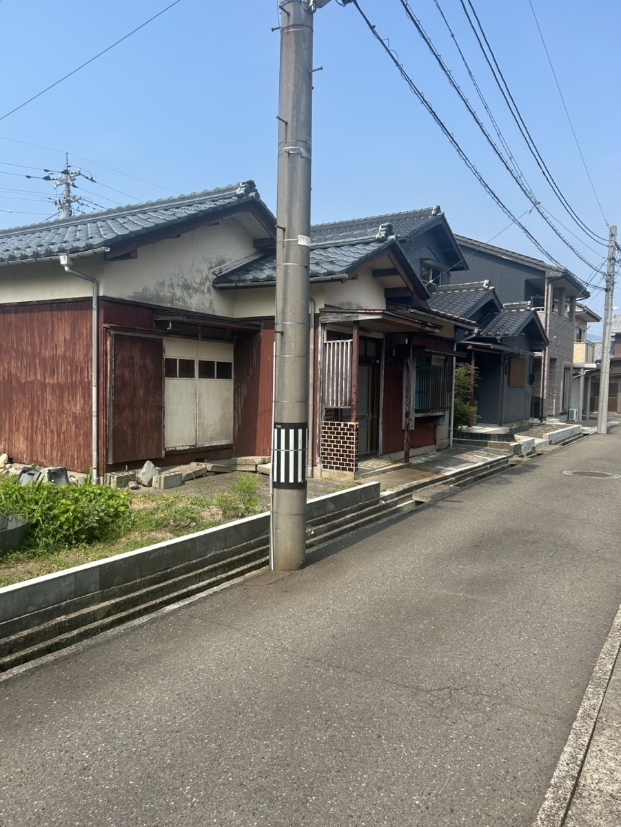 敦賀市呉竹町一丁目 売土地