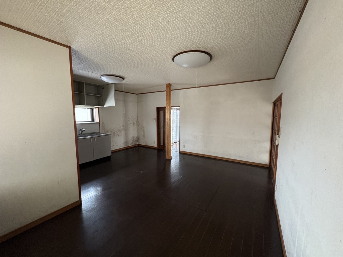 永平寺町谷口 中古住宅