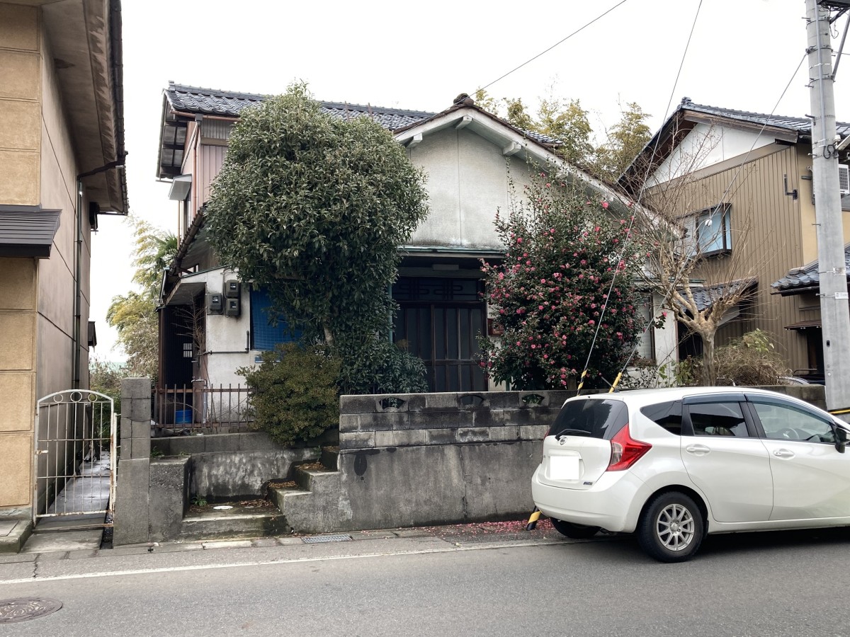永平寺町松岡葵中古住宅　価格改定しました